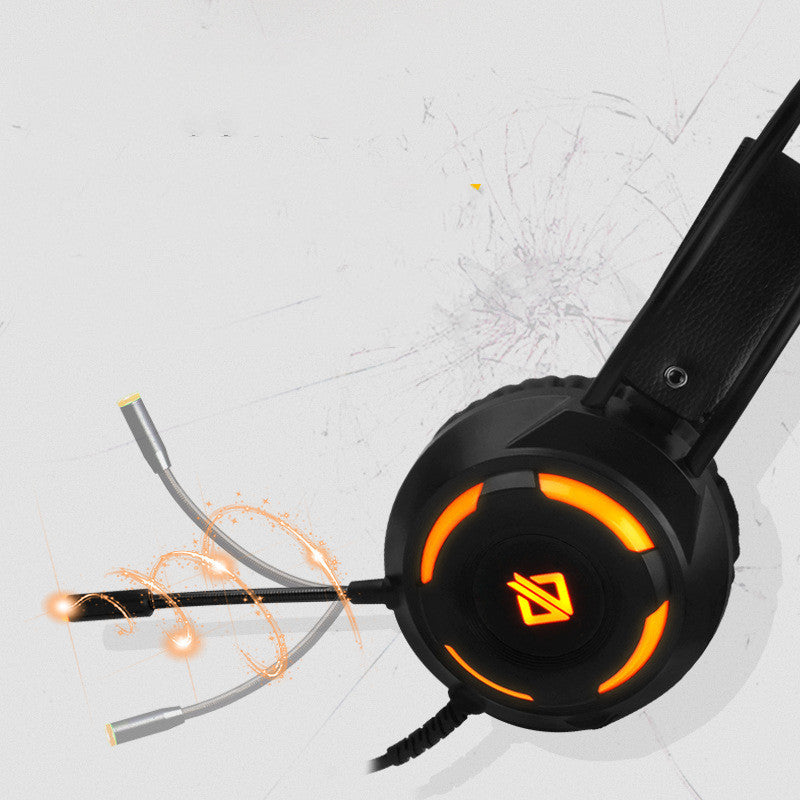 Esports listen to the sound of eating chicken headphones