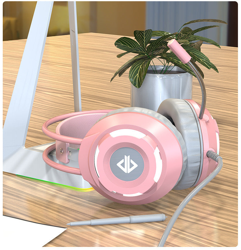 Esports listen to the sound of eating chicken headphones